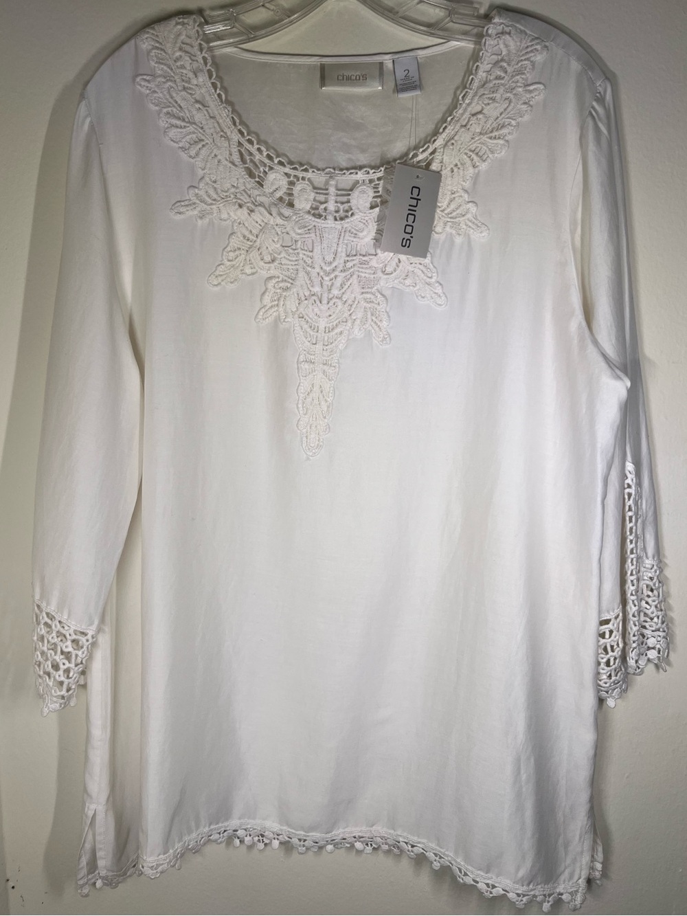 Chico's NWT White Three-Quarter Sleeve Embroidered Lace Tunic Top